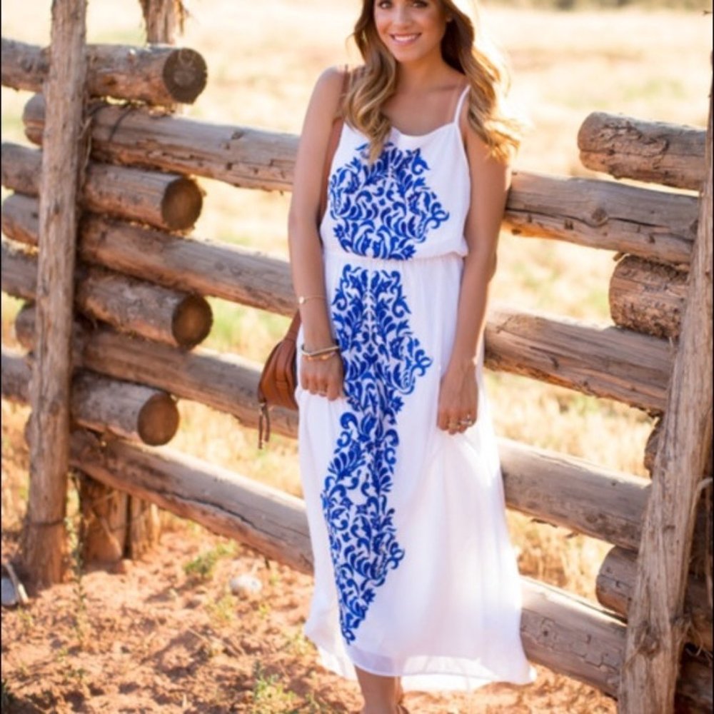 Grecian inspired white maxi with blue embroidery M